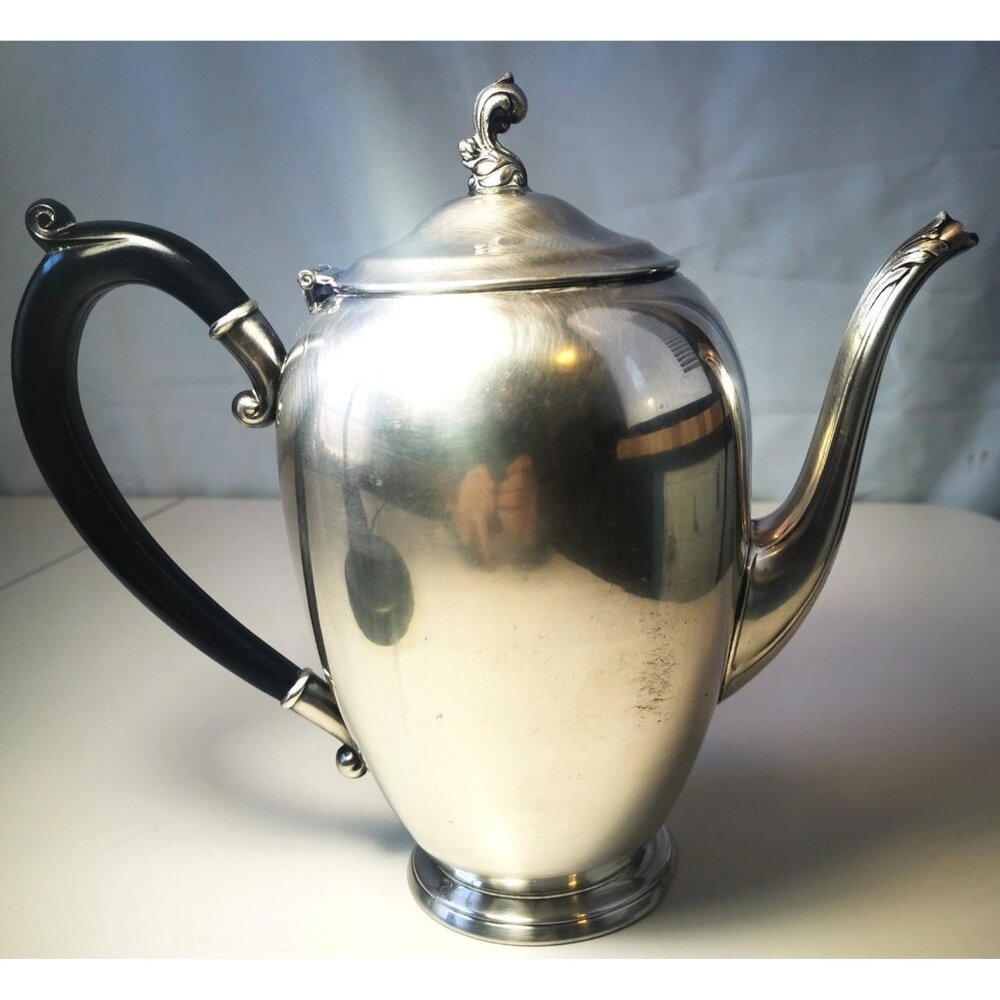 Coffee/Tea Pot Vintage Wm. A. Rogers Silver Plated Made in Canada SP Brass